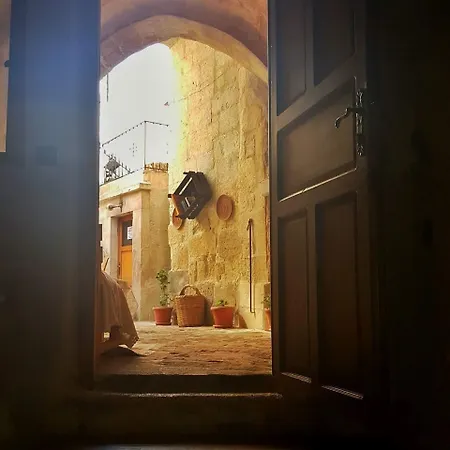 7 Kapadokya Cave Bed and breakfast